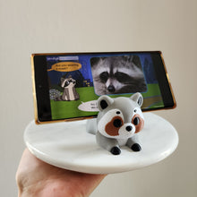 Load image into Gallery viewer, 3D-Printed Raccoon Phone Holder