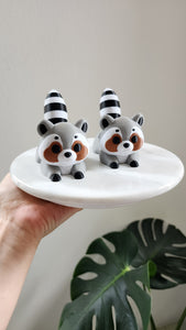 3D-Printed Raccoon Phone Holder