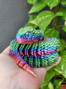 3D-Printed realistic long snake